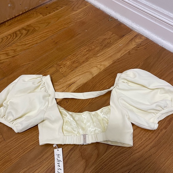 For love and lemons crop top. - Picture 3 of 3